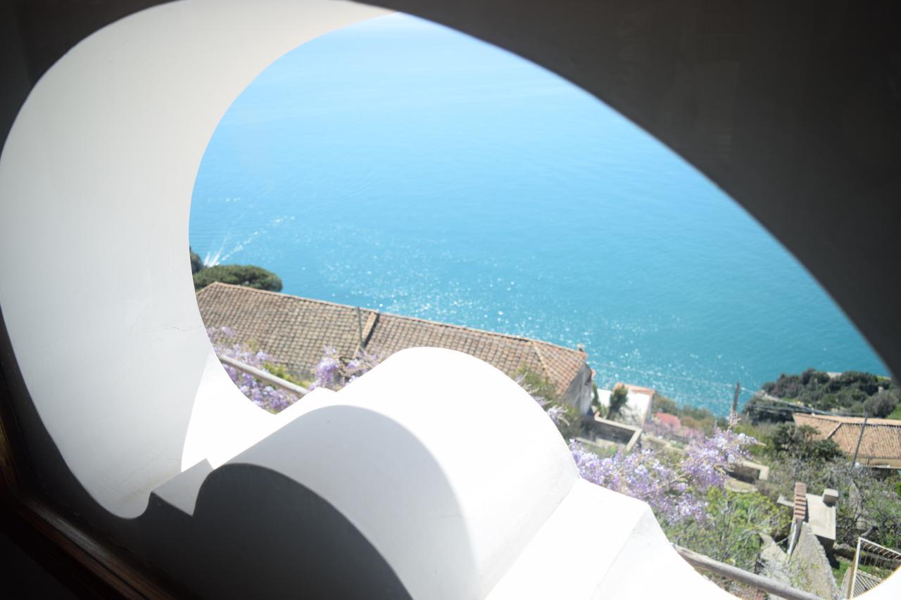 Belvedere Amodeo - Terrace, Seaview, Wifi Конка-дей-Марини Экстерьер фото
