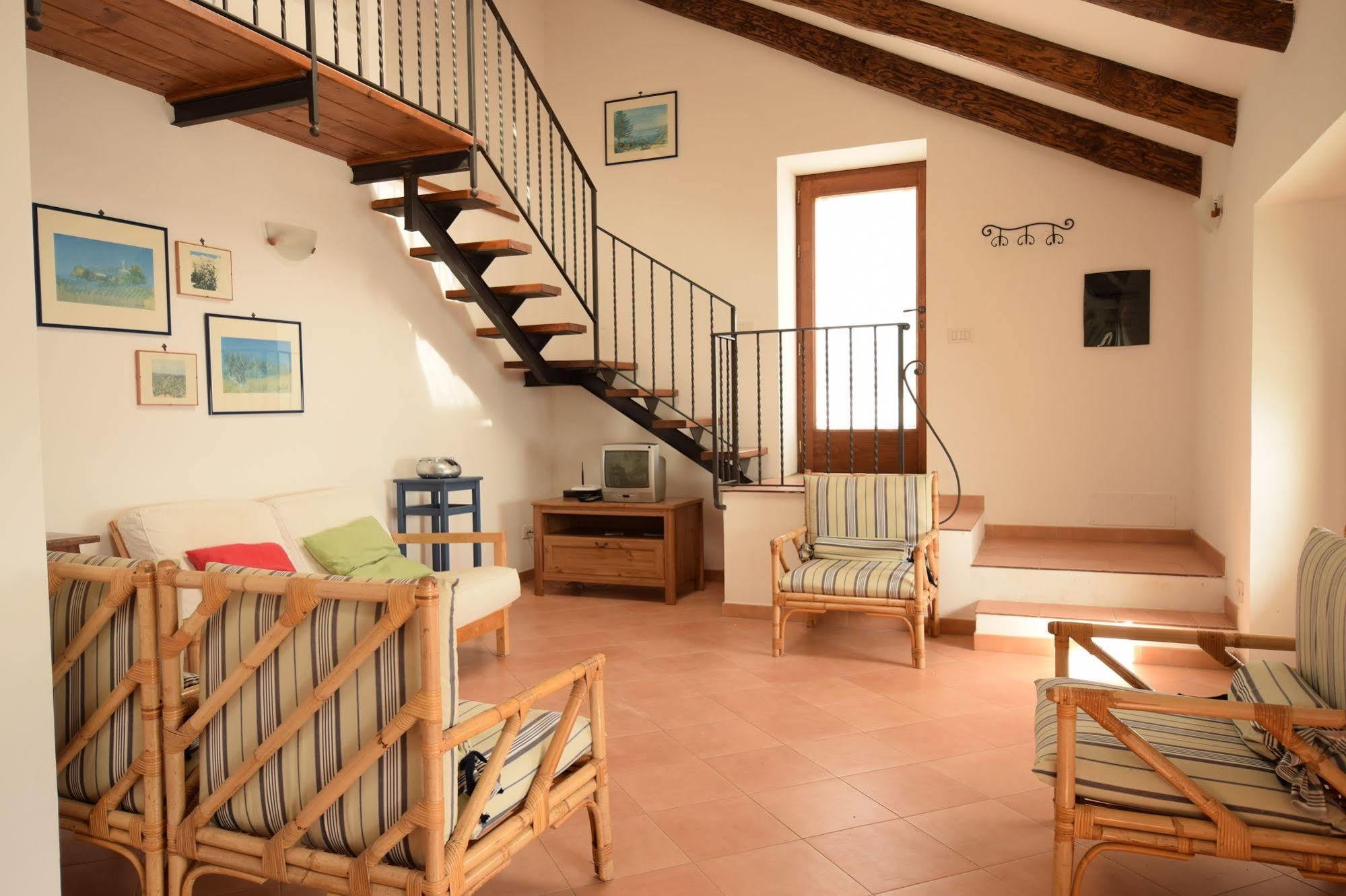 Belvedere Amodeo - Terrace, Seaview, Wifi Конка-дей-Марини Экстерьер фото